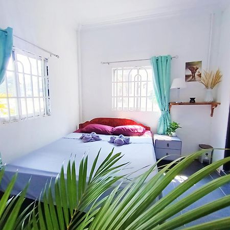 Sam'S Guesthouse M'Pai Bay Đảo Koh Rong Samloem Ngoại thất bức ảnh