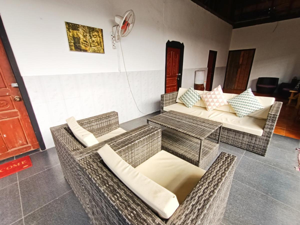 Sam'S Guesthouse M'Pai Bay Đảo Koh Rong Samloem Ngoại thất bức ảnh